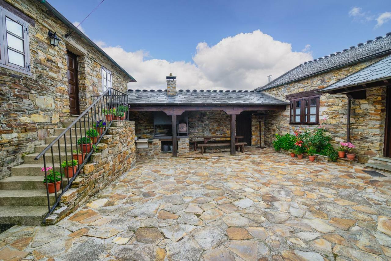 Casa De Riba
