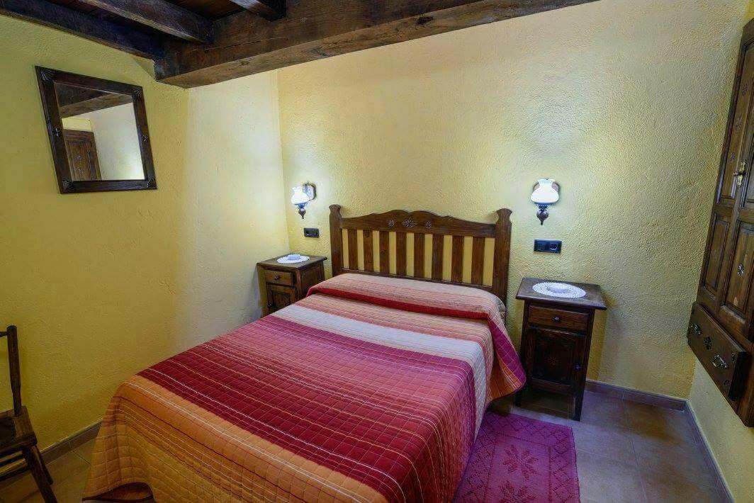 Casa De Riba * Teijeira